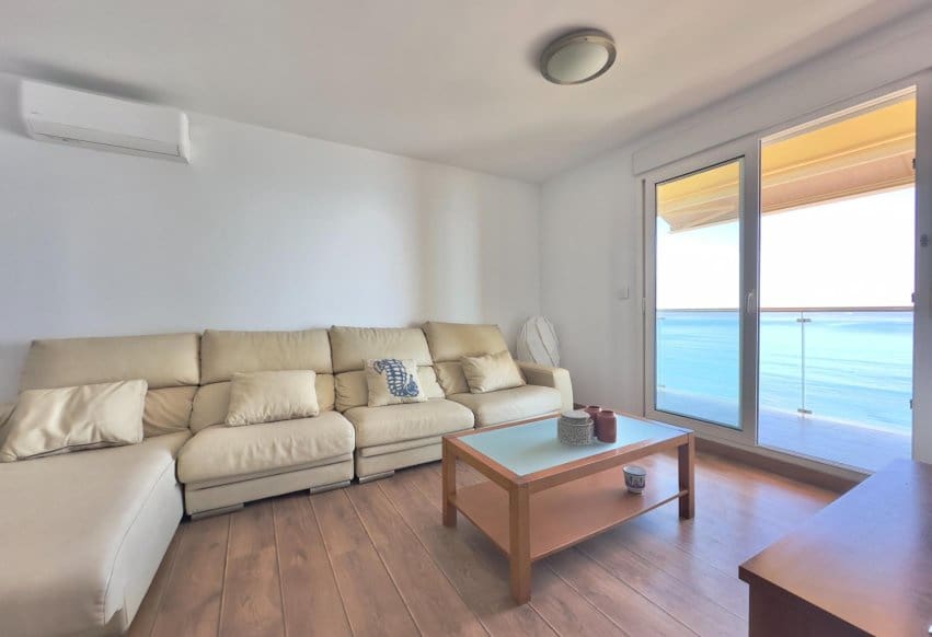 Apartamento Playa de 2 habitaciones en La Manga del Mar Menor en venta con piscina - 289.000 € (Ref: 9769988)