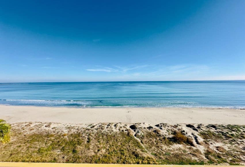 Apartamento Playa de 2 habitaciones en La Manga del Mar Menor en venta con piscina - 289.000 € (Ref: 9769988)