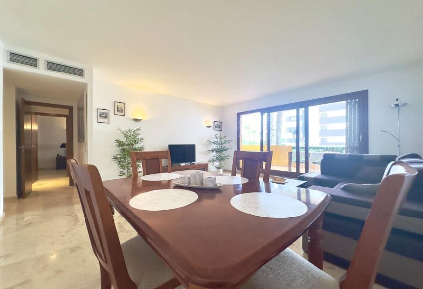 2 chambre Appartement à vendre à Punta Prima avec piscine - 330 000 € (Ref: 9769990)