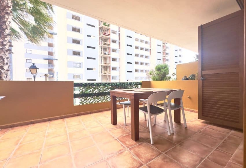 2 bedroom Apartment for sale in Punta Prima with pool - € 330,000 (Ref: 9769990)