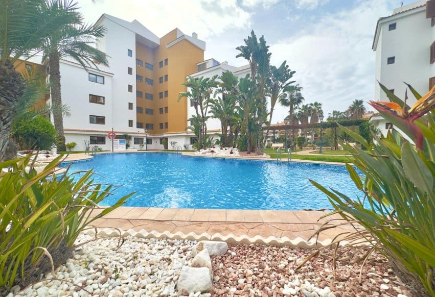 2 bedroom Apartment for sale in Punta Prima with pool - € 330,000 (Ref: 9769990)