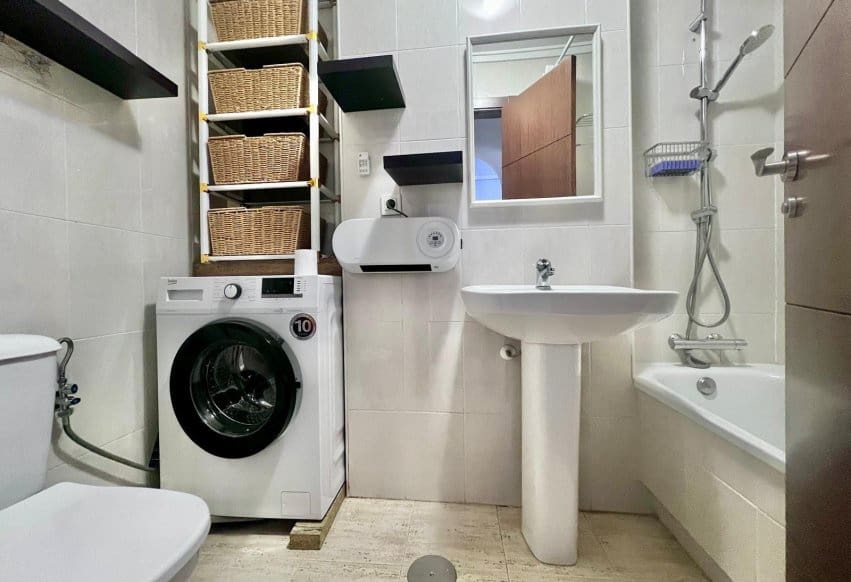 2 soverom Leilighet til salgs i Torrevieja med svømmebasseng - € 145 000 (Ref: 9769991)