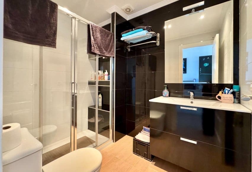 2 slaapkamer Penthouse te koop in Orihuela Costa met zwembad - € 195.000 (Ref: 9769992)