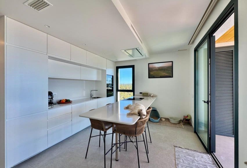 2 soverom Leilighet til salgs i Orihuela med svømmebasseng - € 425 000 (Ref: 9769993)