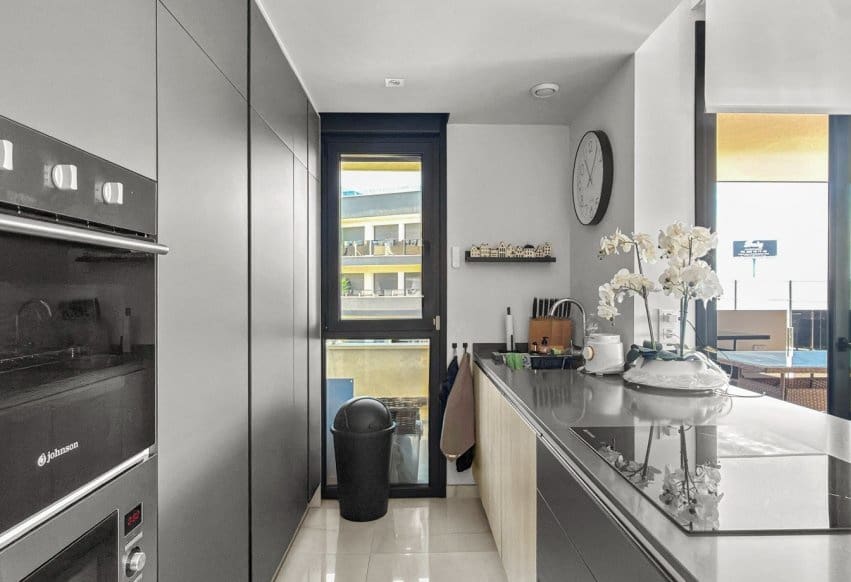 3 chambre Appartement de Plage à vendre à Playa Flamenca avec piscine - 450 000 € (Ref: 9769995)