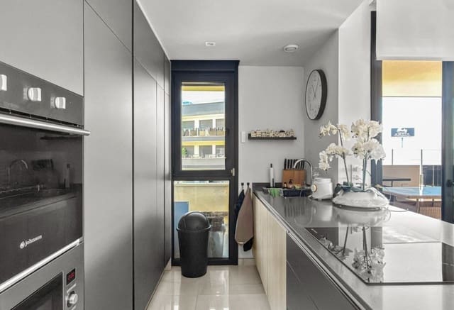 3 quarto Apartamento de Praia para venda em Playa Flamenca, Orihuela com piscina - 450 000 € (Ref: 9769995)