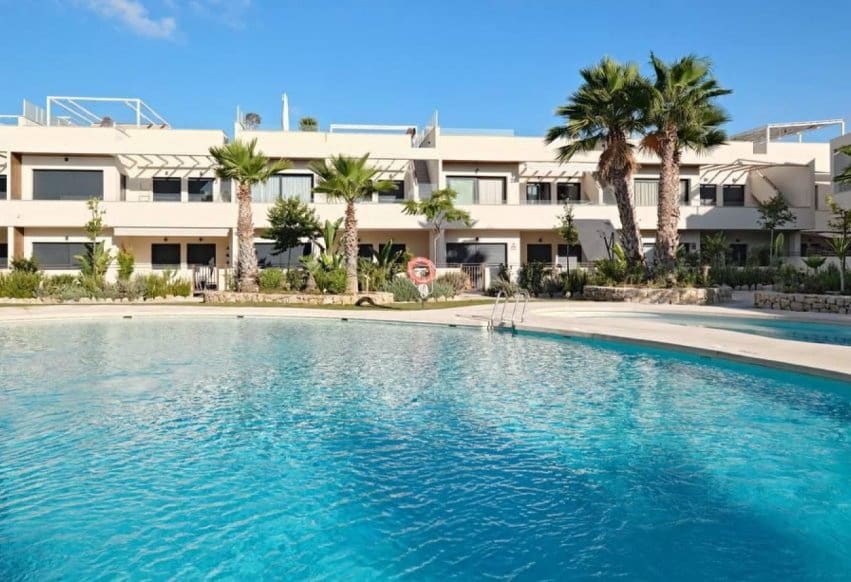 2 quarto Apartamento para venda em La Veleta com piscina - 379 000 € (Ref: 9769996)