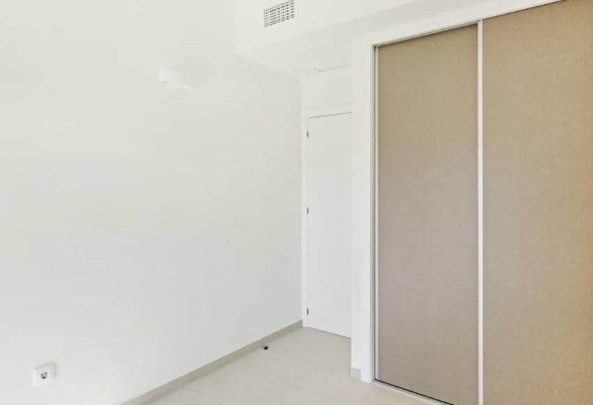 2 quarto Apartamento para venda em La Veleta com piscina - 379 000 € (Ref: 9769996)