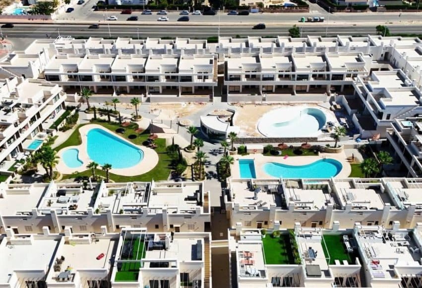 2 quarto Apartamento para venda em La Veleta com piscina - 379 000 € (Ref: 9769996)