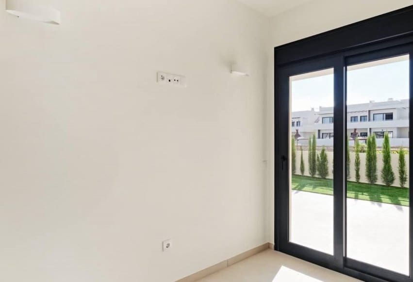 2 quarto Apartamento para venda em La Veleta com piscina - 379 000 € (Ref: 9769996)