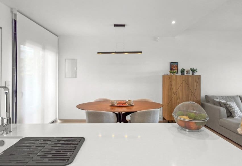 2 soverom Leilighet til salgs i Pilar de la Horadada med svømmebasseng - € 354 000 (Ref: 9769997)