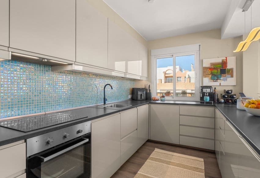 2 soveværelse Strandlejlighed til salg i Guardamar del Segura - € 298.000 (Ref: 9784471)