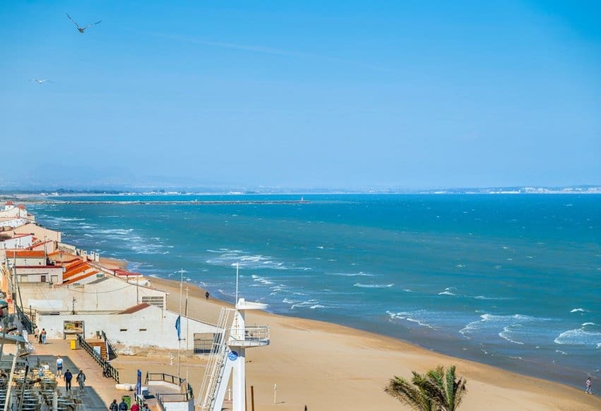 2 soveværelse Strandlejlighed til salg i Guardamar del Segura - € 298.000 (Ref: 9784471)