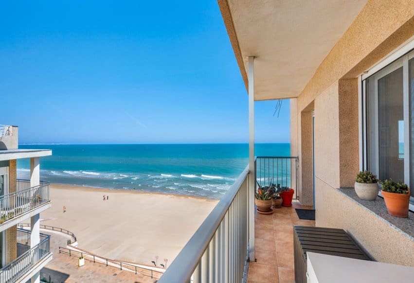 2 soveværelse Strandlejlighed til salg i Guardamar del Segura - € 298.000 (Ref: 9784471)