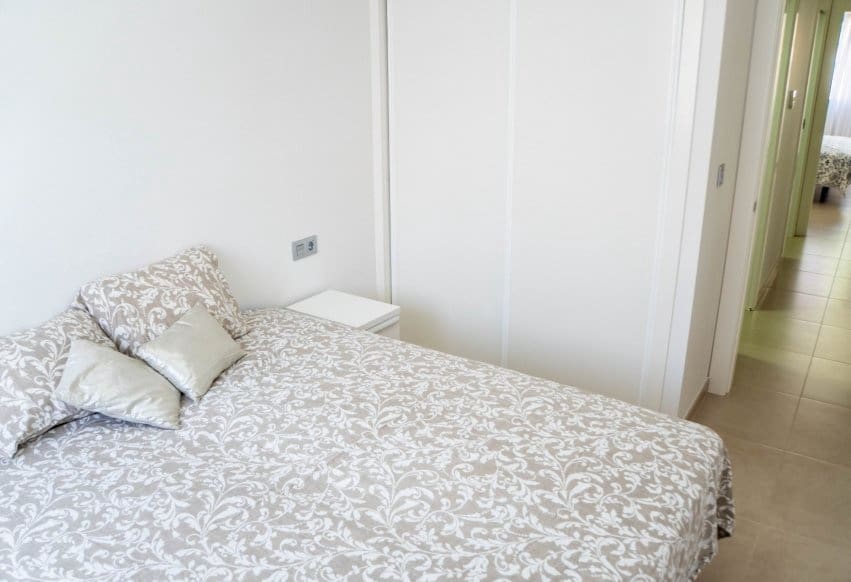 2 bedroom Bungalow for sale in Torre de la Horadada with pool - € 280,000 (Ref: 9789771)