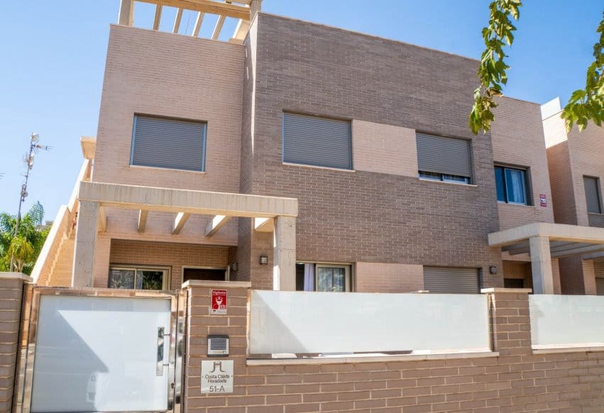 2 bedroom Bungalow for sale in Torre de la Horadada with pool - € 280,000 (Ref: 9789771)