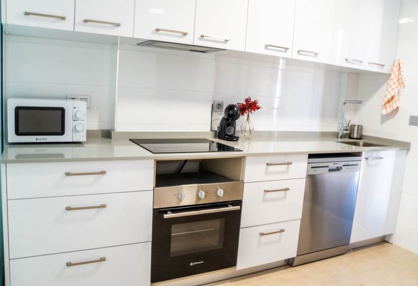 2 bedroom Bungalow for sale in Torre de la Horadada with pool - € 280,000 (Ref: 9789771)