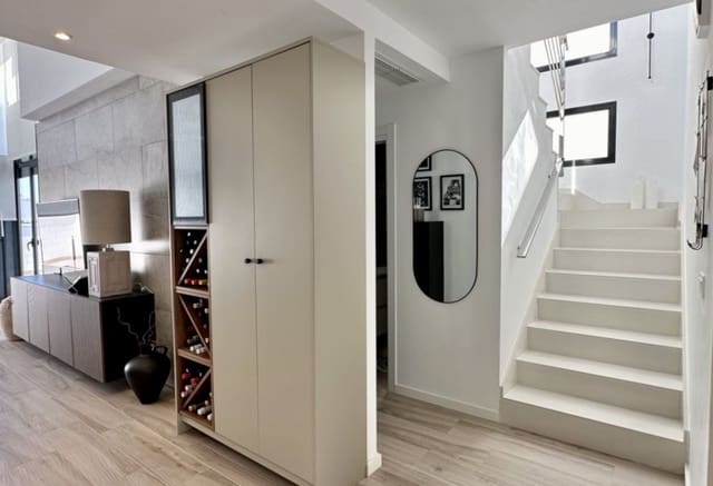 3 sovrum Villa till salu i Lomas de Cabo Roig - Los Dolses, Orihuela med pool - 449 950 € (Ref: 9802834)