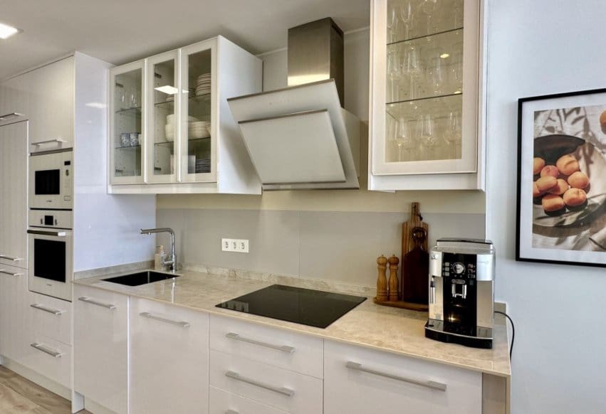 Chalet de 3 habitaciones en Orihuela Costa en venta con piscina - 449.950 € (Ref: 9802834)