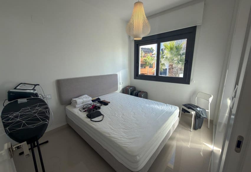 Chalet de 4 habitaciones en San Miguel de Salinas en venta con piscina - 610.000 € (Ref: 9802835)