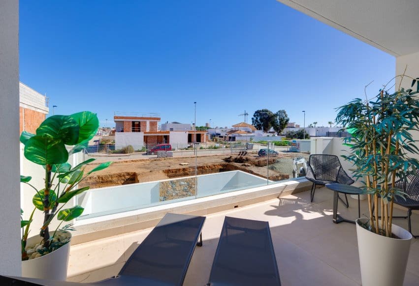 3 bedroom Villa for sale in Santiago de la Ribera with pool - € 369,000 (Ref: 9802836)