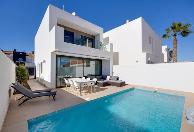 3 slaapkamer Villa te koop in Santiago de la Ribera, San Javier met zwembad - € 369.000 (Ref: 9802836)