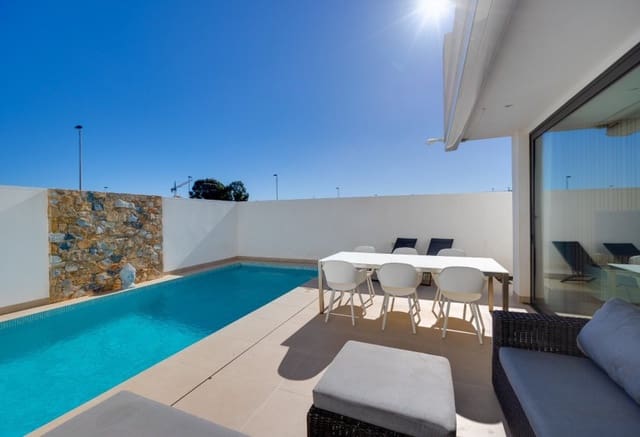 3 slaapkamer Villa te koop in Santiago de la Ribera, San Javier met zwembad - € 369.000 (Ref: 9802836)
