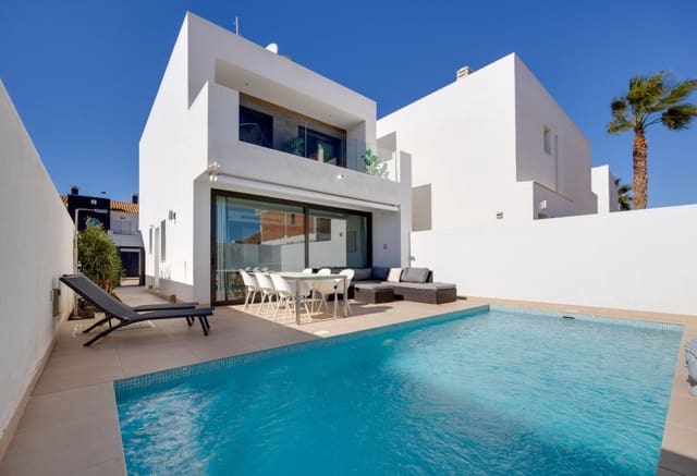 3 slaapkamer Villa te koop in Santiago de la Ribera, San Javier met zwembad - € 369.000 (Ref: 9802836)