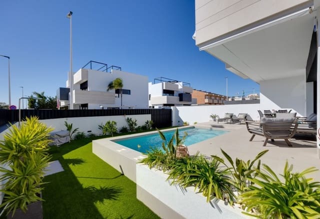 3 chambre Bungalow à vendre à Pilar de la Horadada avec piscine - 429 000 € (Ref: 9802837)