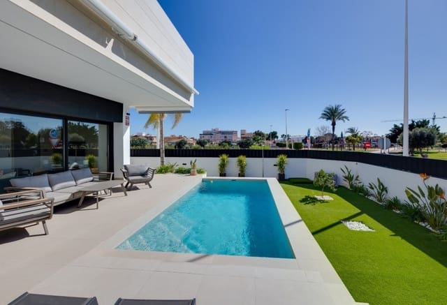3 slaapkamer Bungalow te koop in Pilar de la Horadada met zwembad - € 399.000 (Ref: 9802837)