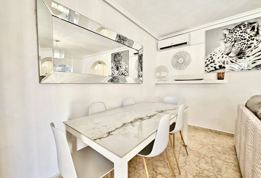 2 Zimmer Haus zu verkaufen in Punta Prima mit Pool - 209.999 € (Ref: 9802839)