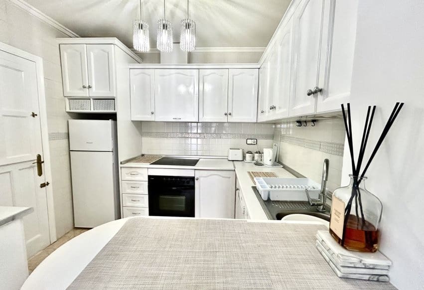 2 Zimmer Haus zu verkaufen in Punta Prima mit Pool - 209.999 € (Ref: 9802839)