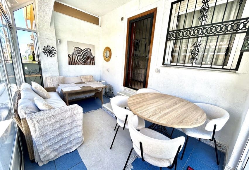 2 Zimmer Haus zu verkaufen in Punta Prima mit Pool - 209.999 € (Ref: 9802839)