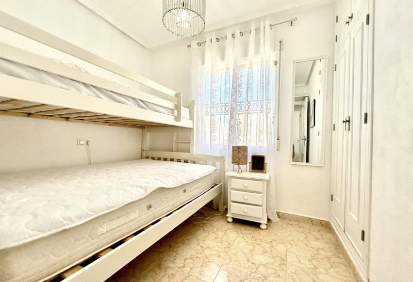 2 Zimmer Haus zu verkaufen in Punta Prima mit Pool - 209.999 € (Ref: 9802839)