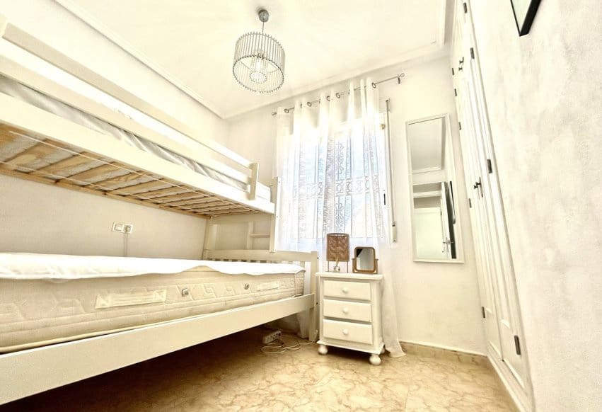 2 Zimmer Haus zu verkaufen in Punta Prima mit Pool - 209.999 € (Ref: 9802839)