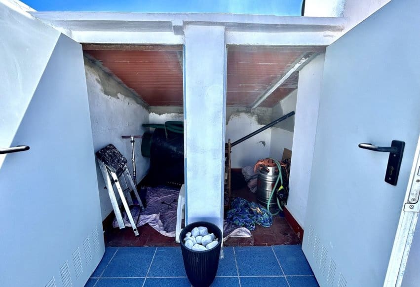 2 Zimmer Haus zu verkaufen in Punta Prima mit Pool - 209.999 € (Ref: 9802839)