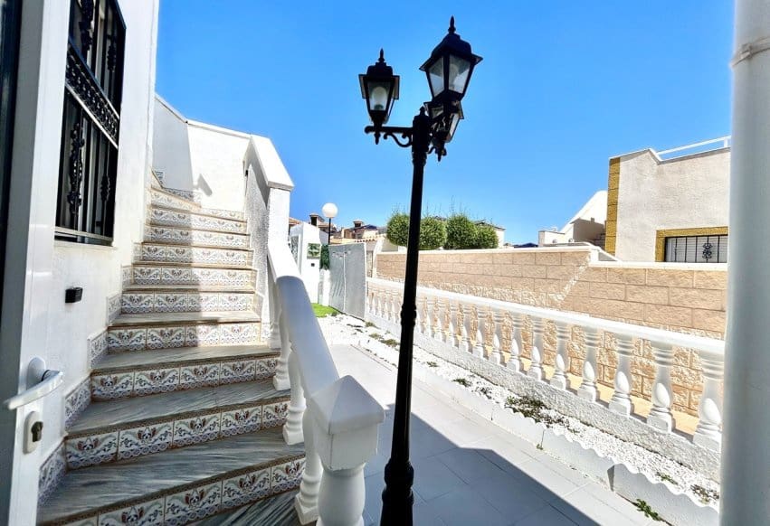 2 Zimmer Haus zu verkaufen in Punta Prima mit Pool - 209.999 € (Ref: 9802839)