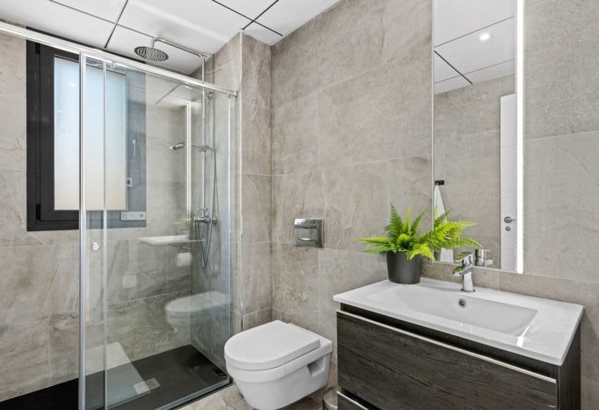 5 quarto Moradia para venda em Cabo Roig com piscina - 829 000 € (Ref: 9802840)