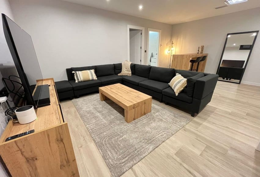 4 Zimmer Villa zu verkaufen in Punta Prima mit Pool - 794.950 € (Ref: 9802842)