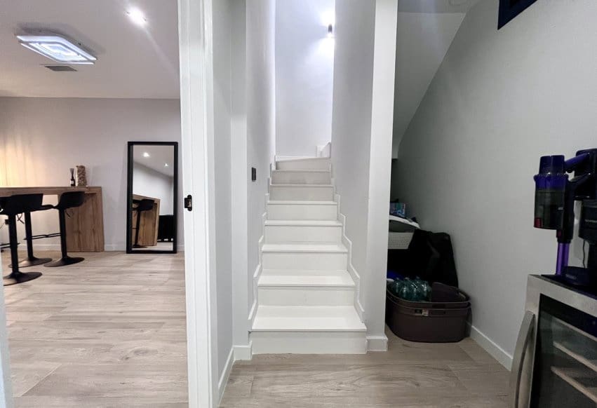 4 Zimmer Villa zu verkaufen in Punta Prima mit Pool - 794.950 € (Ref: 9802842)