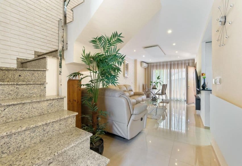 3 bedroom Townhouse for sale in Aguas Nuevas - € 319,900 (Ref: 9802844)