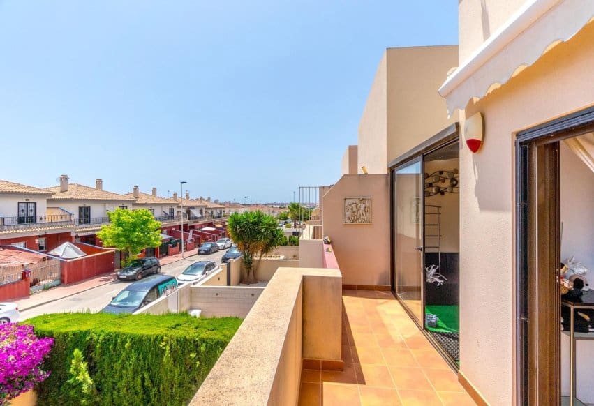 3 bedroom Townhouse for sale in Aguas Nuevas - € 319,900 (Ref: 9802844)
