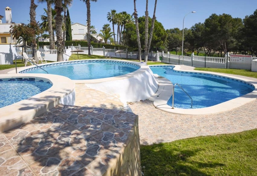 2 soverom Hus til salgs i Villamartin - € 229 000 (Ref: 9802848)