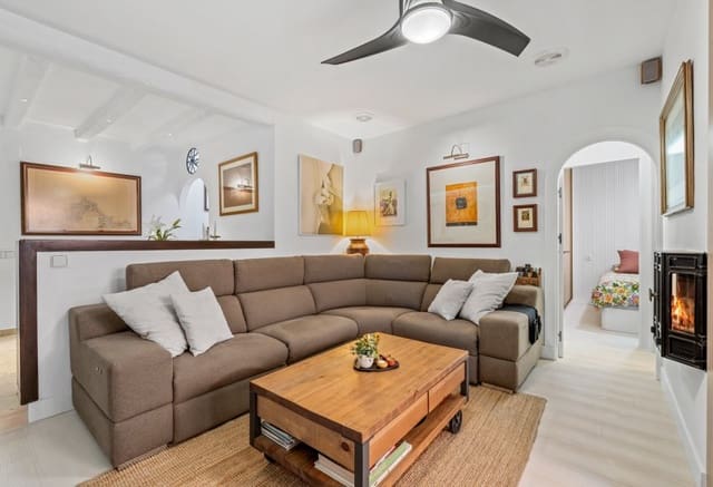 3 chambre Penthouse à vendre à Centro - Muelle Pesquero, Torrevieja - 265 000 € (Ref: 9802853)