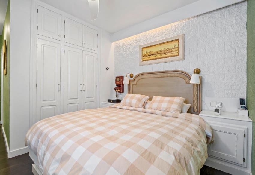 Ático de 3 habitaciones en Torrevieja en venta - 265.000 € (Ref: 9802853)