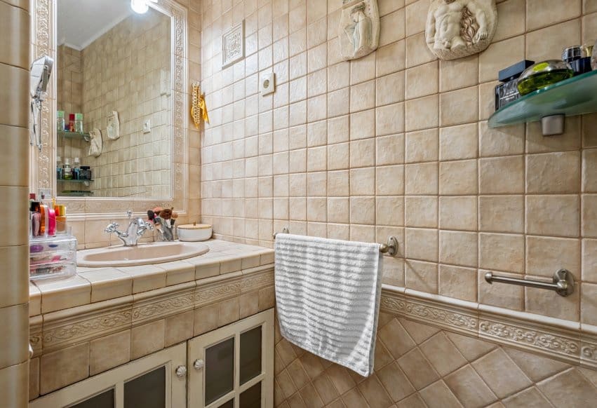 Ático de 3 habitaciones en Torrevieja en venta - 265.000 € (Ref: 9802853)