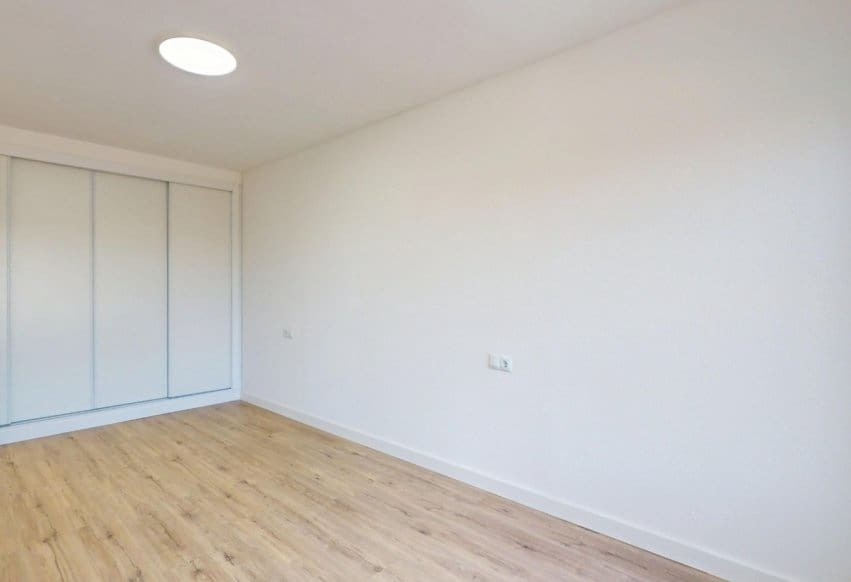 2 slaapkamer Appartement te koop in Villamartin - € 225.000 (Ref: 9802854)