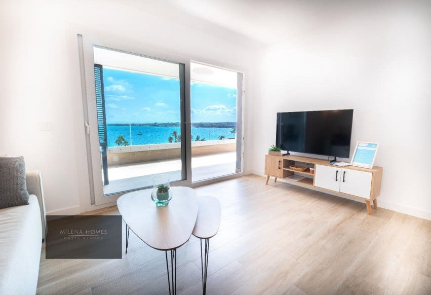 2 soveværelse Strandlejlighed til salg i Torrevieja - € 559.000 (Ref: 9802856)