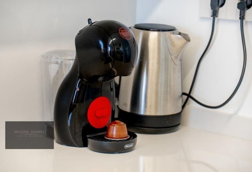 2 soveværelse Strandlejlighed til salg i Torrevieja - € 559.000 (Ref: 9802856)