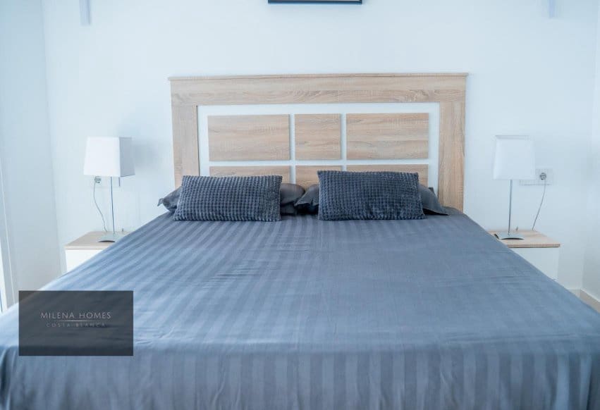 2 soveværelse Strandlejlighed til salg i Torrevieja - € 559.000 (Ref: 9802856)